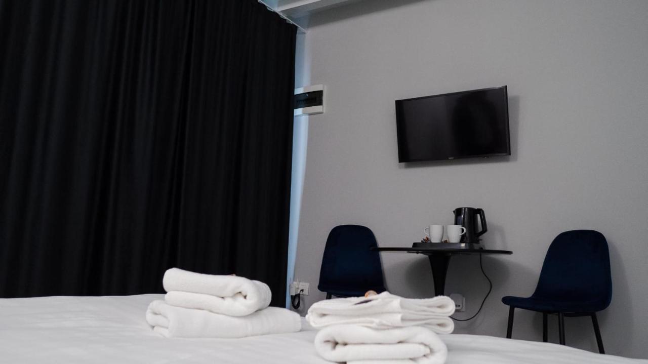 Villa Wild Rooms Jiet エクステリア 写真