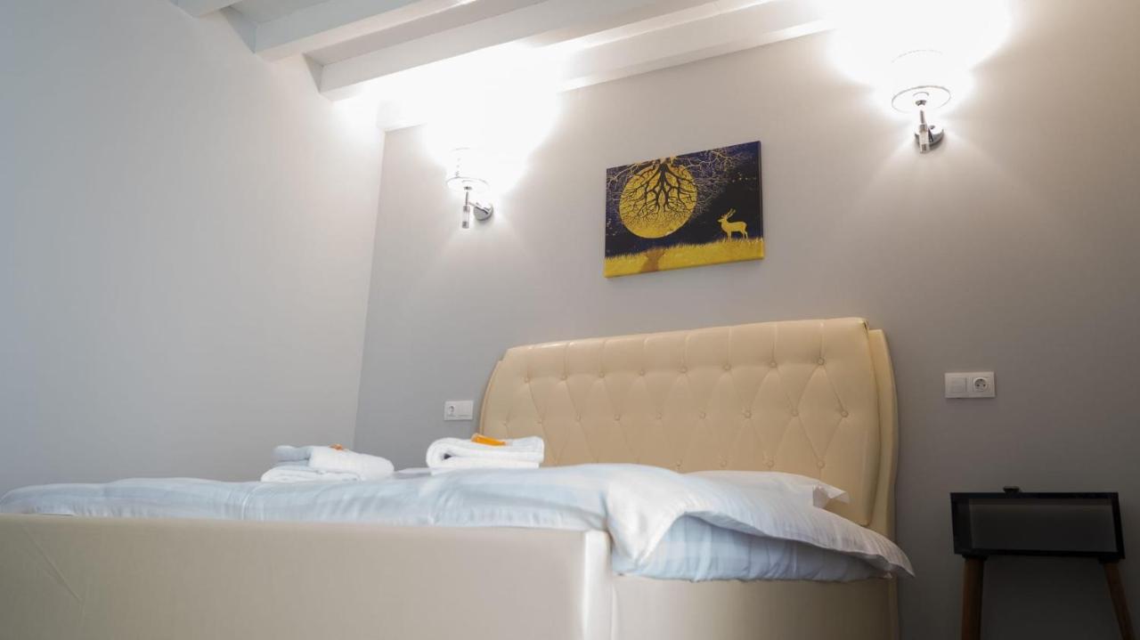 Villa Wild Rooms Jiet エクステリア 写真